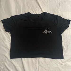 black cropped embroidered tee